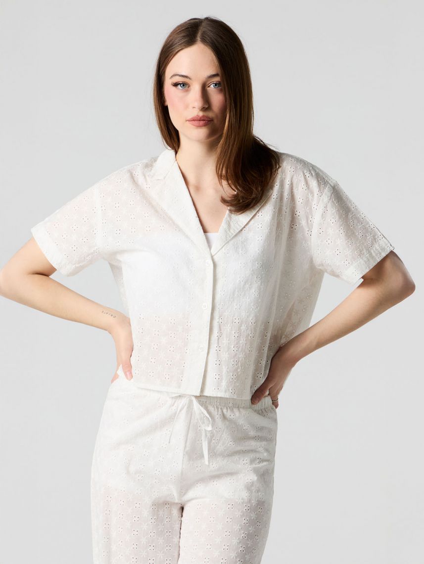 חולצה מכופתרת קצרה