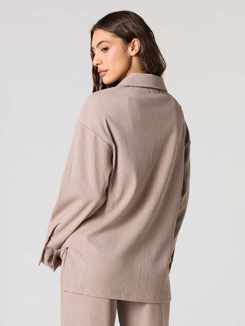 חולצת טקסטורה מכופתרת