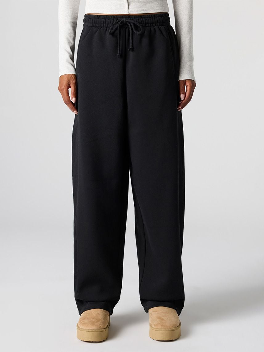 מכנסי פוטר רחבים