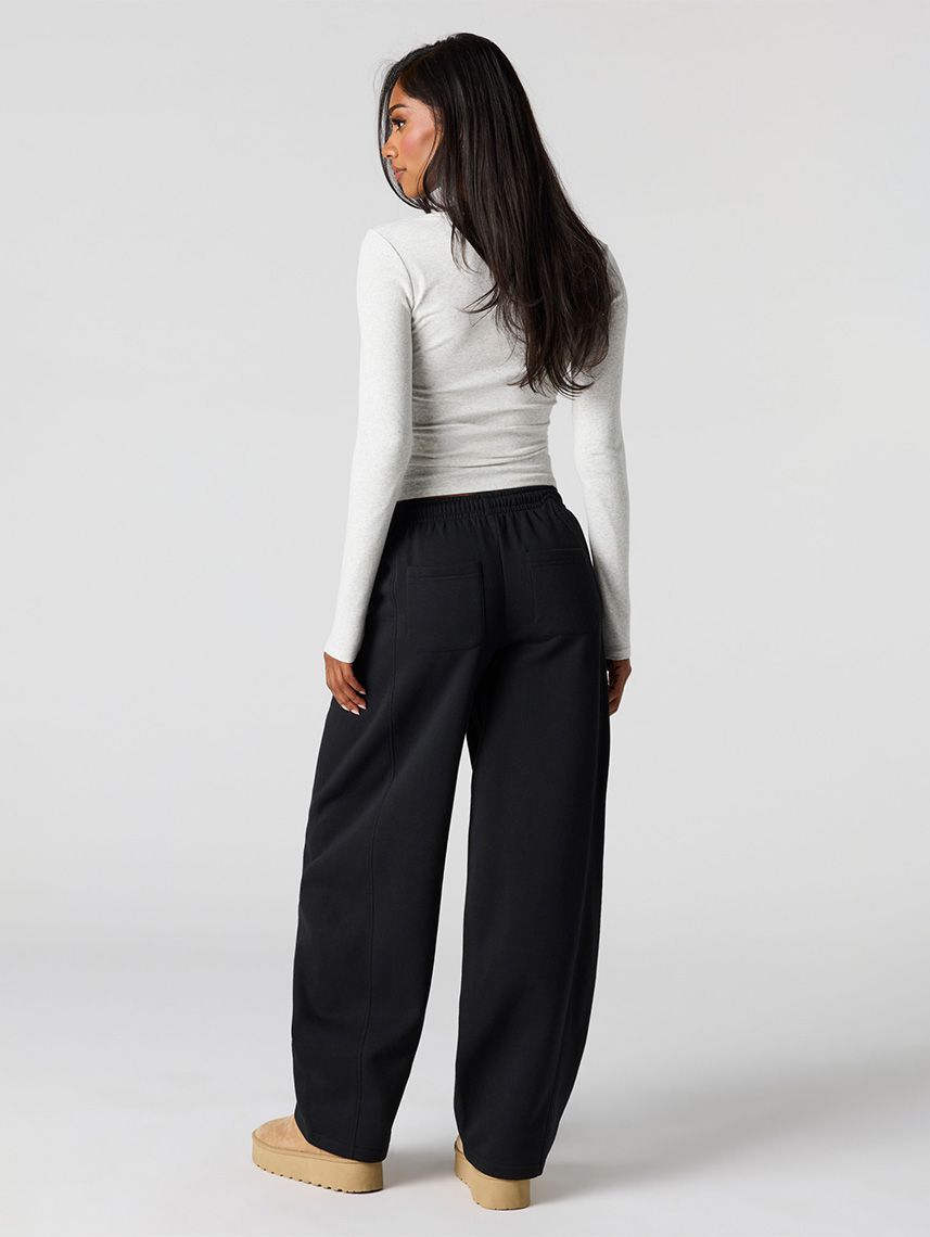 מכנסי פוטר רחבים