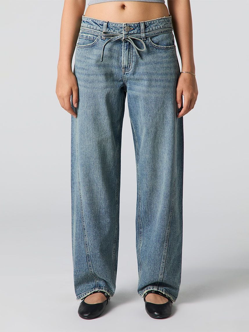 ג’ינס LOW RISE-BAGGY עם חגורה