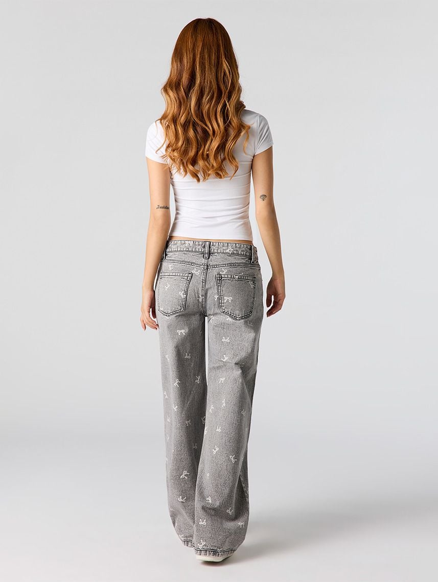 ג’ינס LOW RISE-BAGGY עם פפיונים