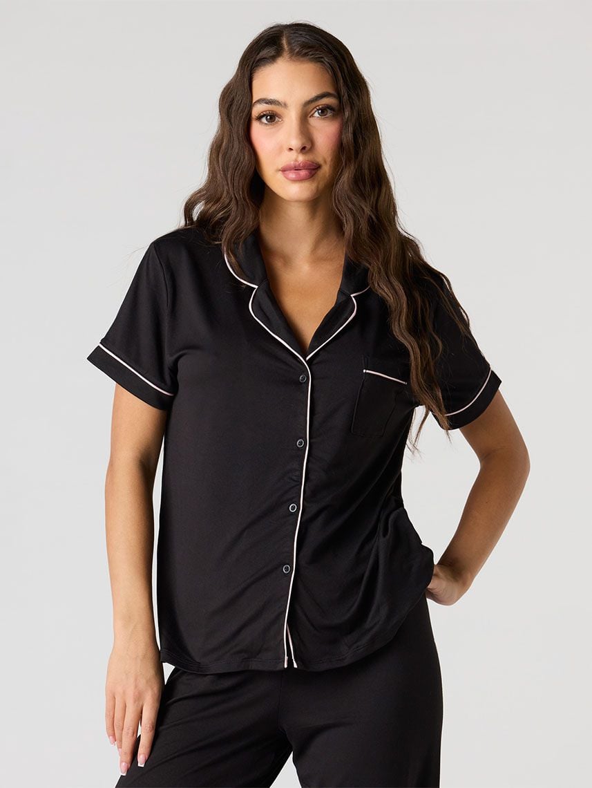 סט פיג’מה מכופתרת