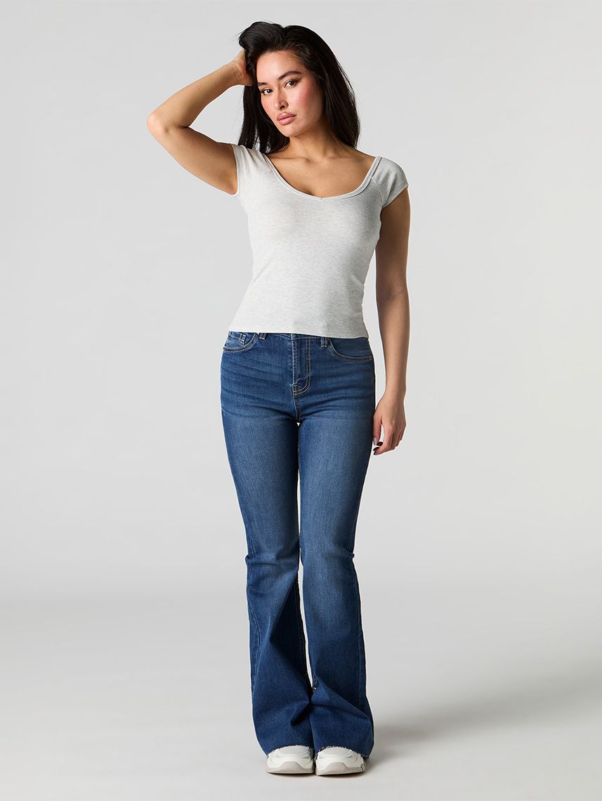 טי-שירט וי ריב