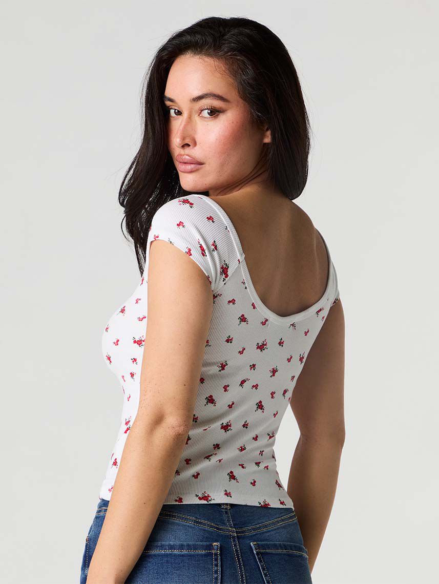 טי-שירט וי ריב