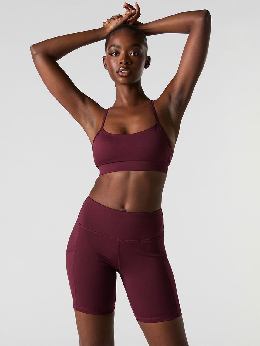 טייץ אקטיב קצר עם כיסים