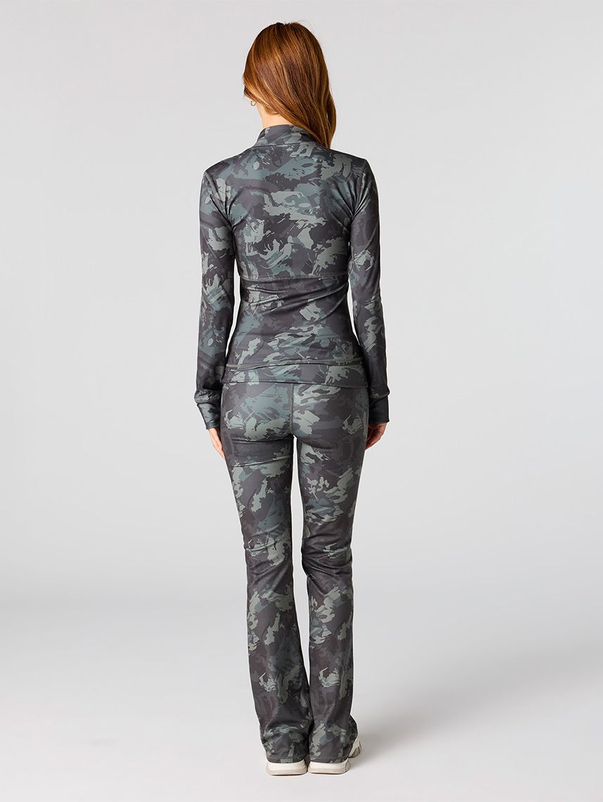 טייץ אקטיב מתרחב