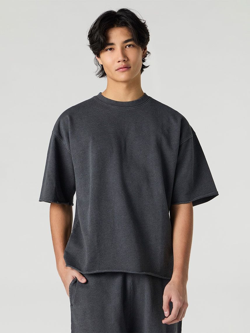 טי-שירט בוקסי שטופה