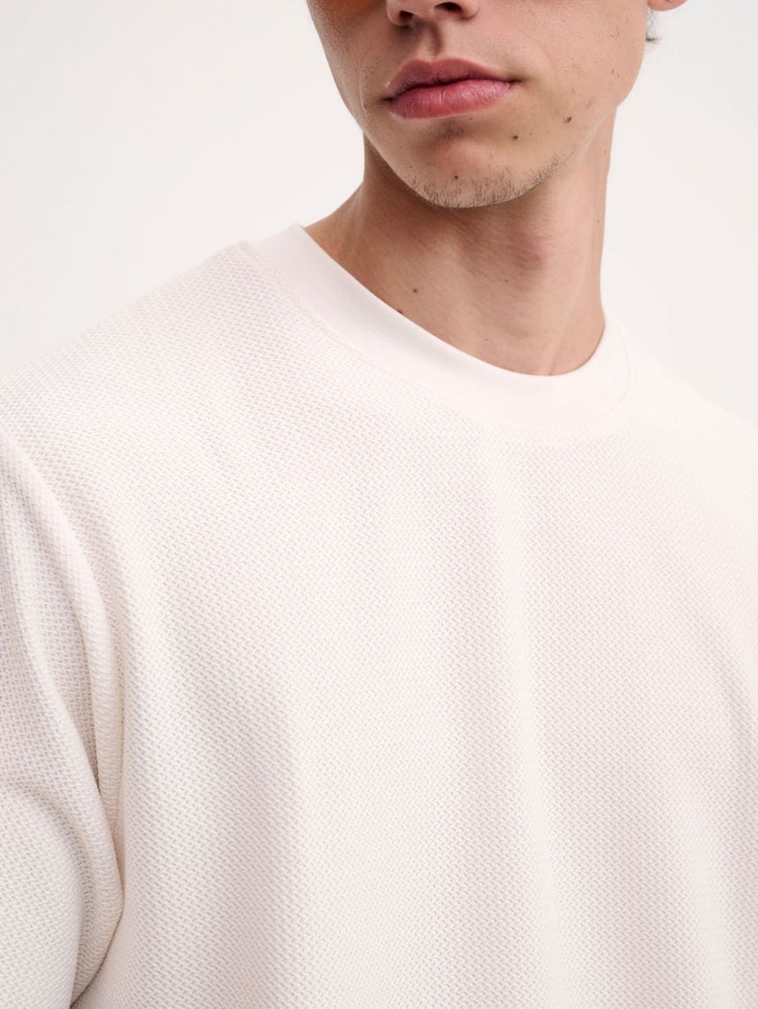 טי-שירט טקסטורה עבה