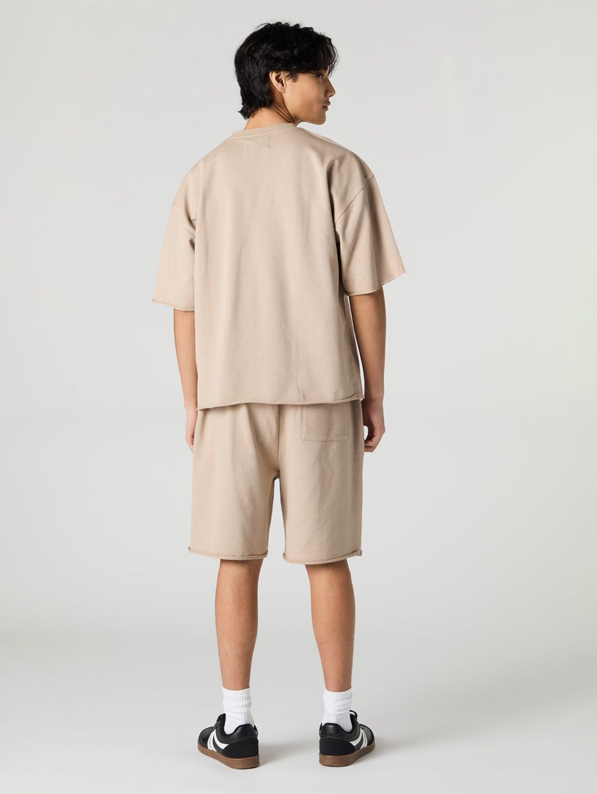 מכנסיים קצרים שטופים