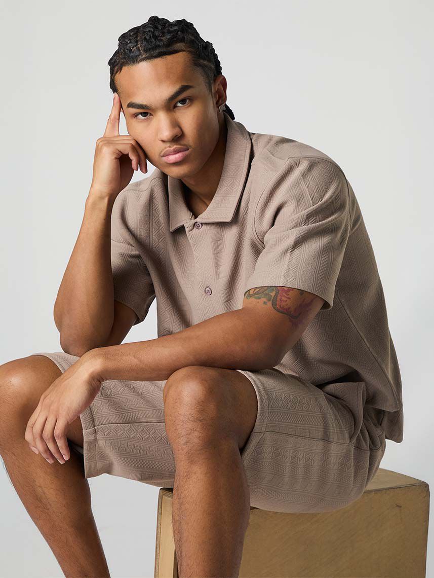 מכנסיים קצרים