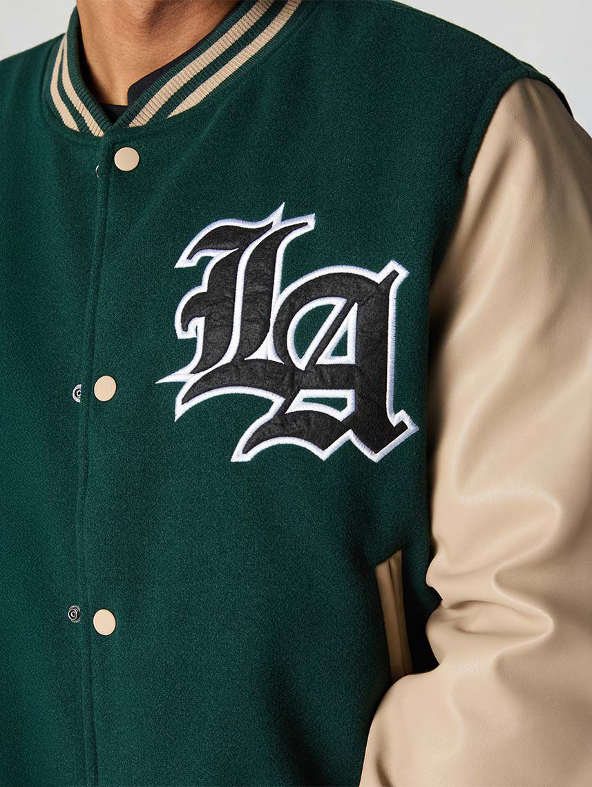 ג’קט קולג’ משולב