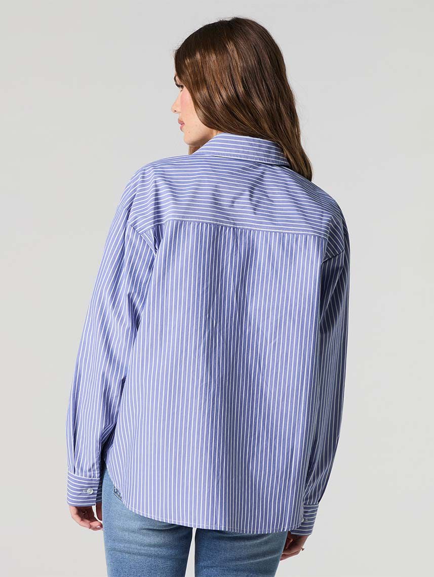 חולצת אוברסייז פסים מכופתרת