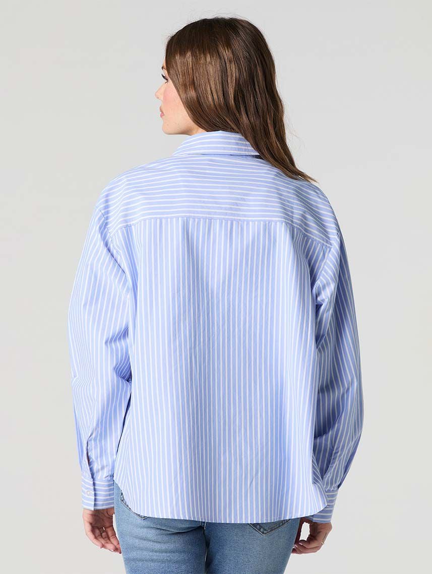 חולצת אוברסייז פסים מכופתרת