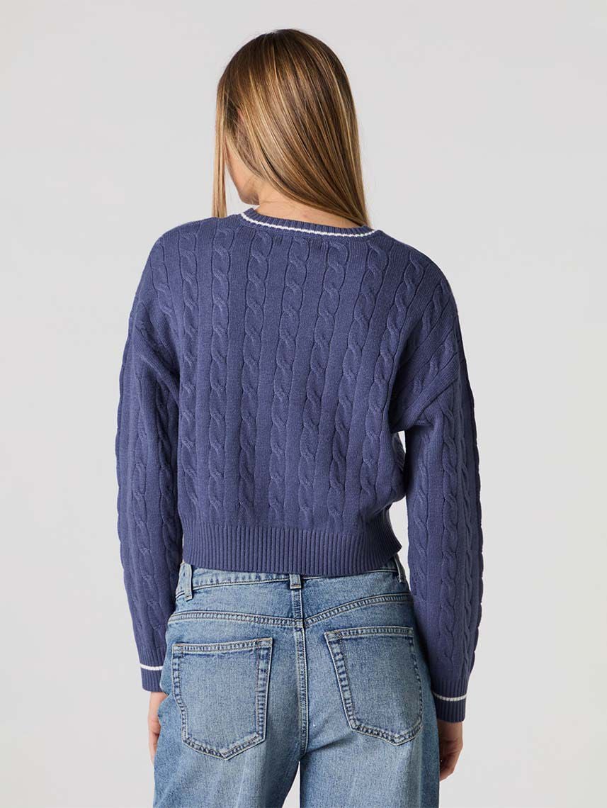 סריג עם רקמה