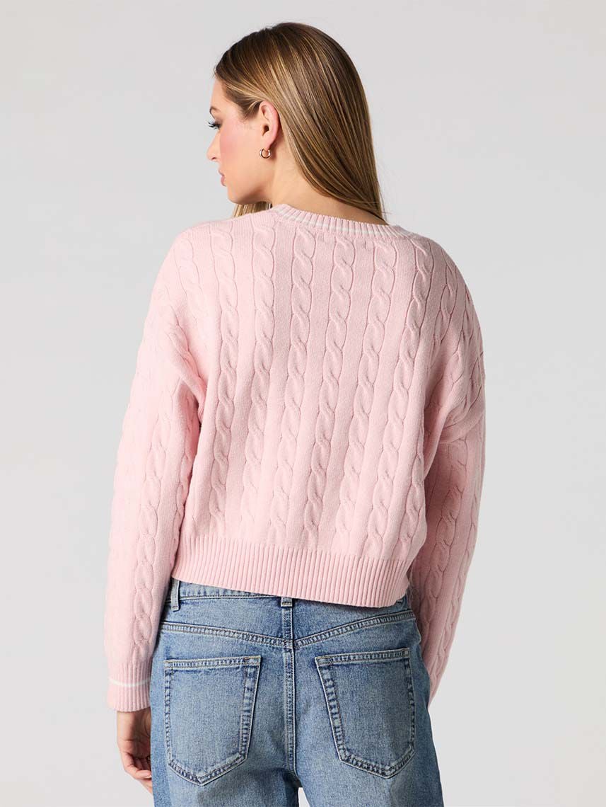 סריג עם רקמה