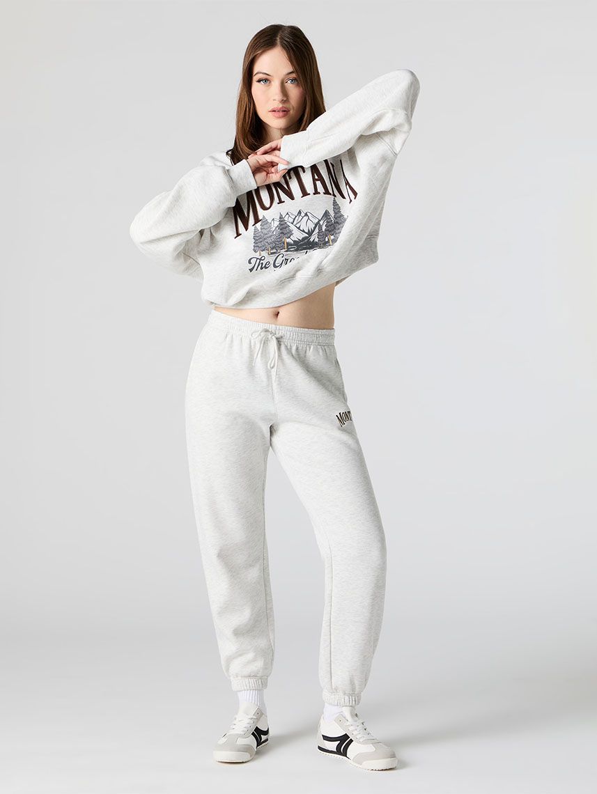 סווטישירט עם רקמה