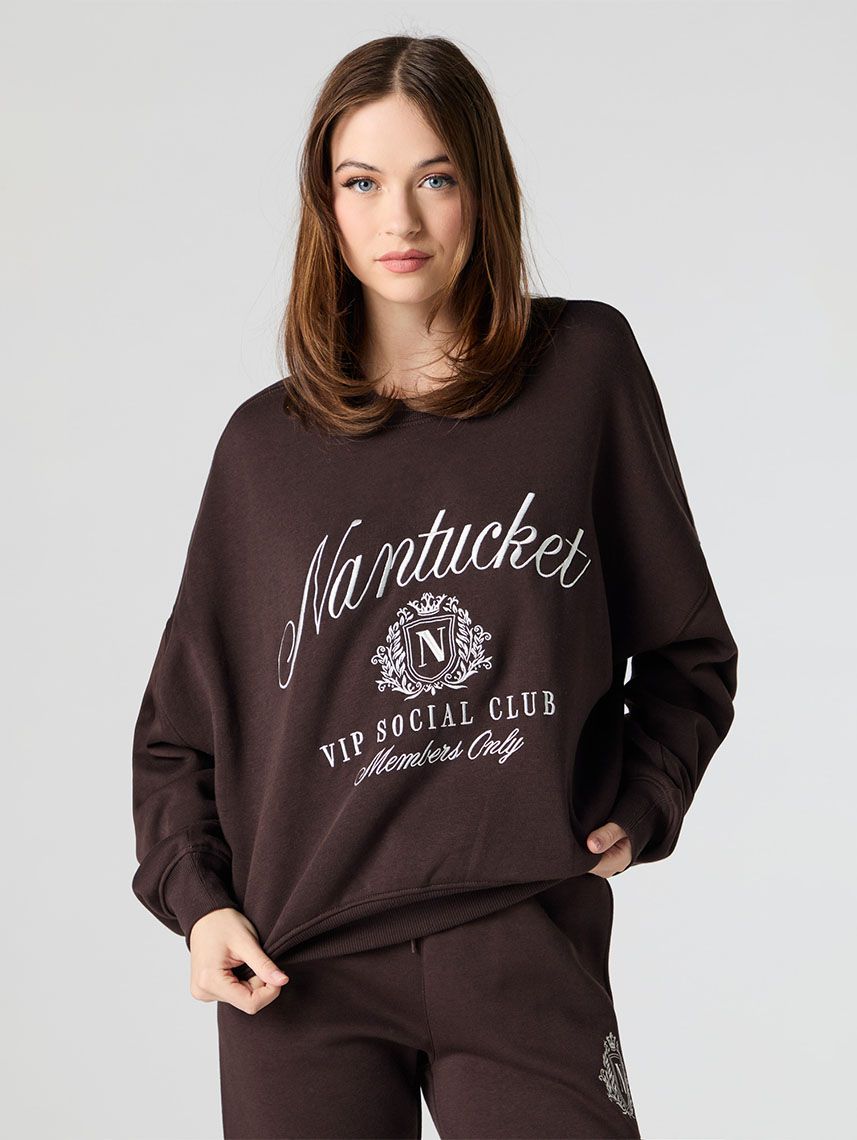 סווטישירט עם רקמה