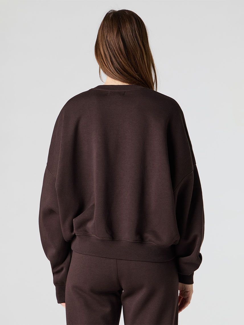 סווטישירט עם רקמה