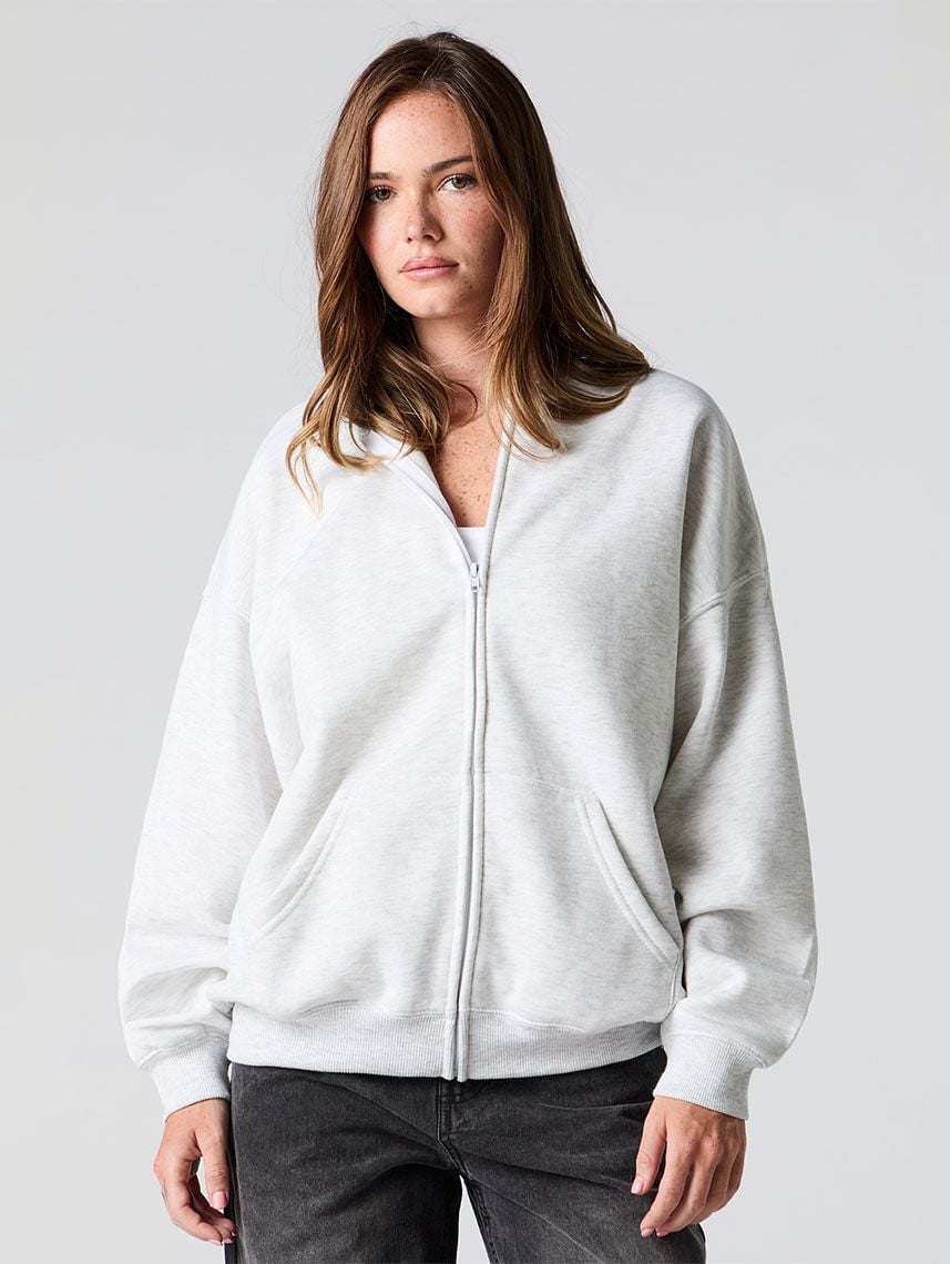 קפוצ’ון אוברסייז עם ריצ’רץ’