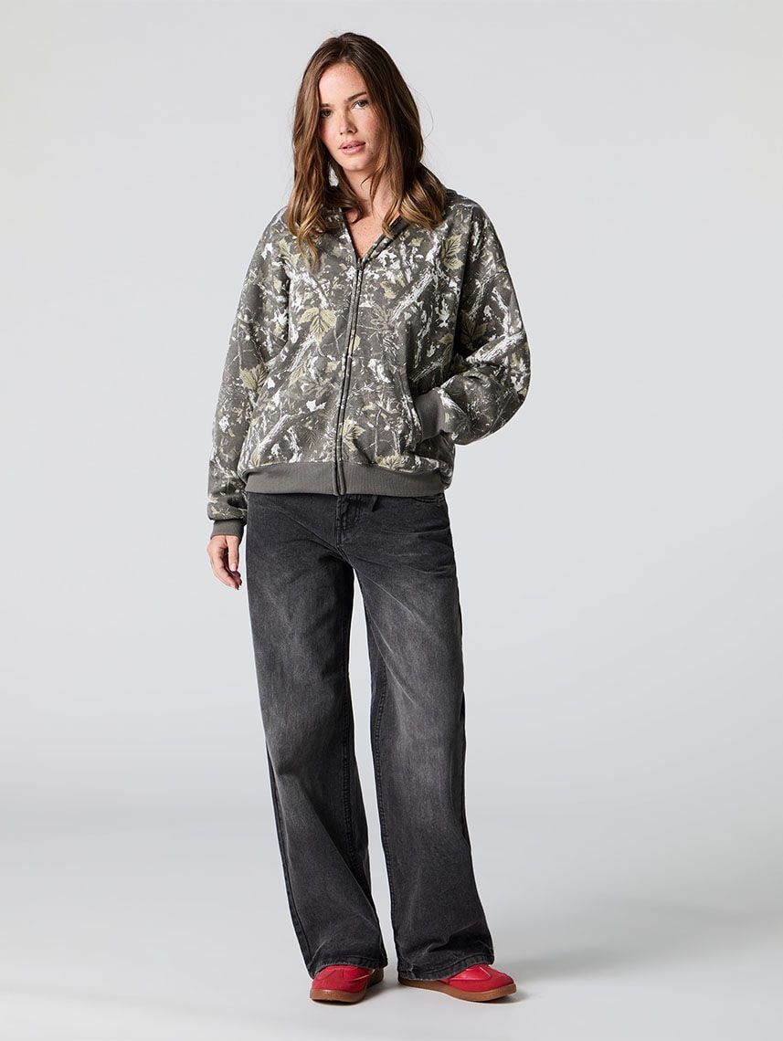 קפוצ’ון אוברסייז עם ריצ’רץ’