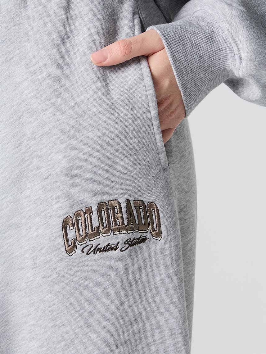 מכנסי פוטר עם רקמה