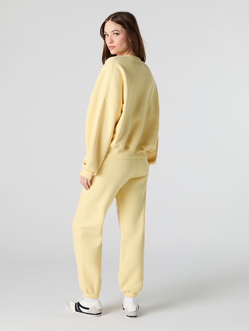 מכנסי פוטר עם רקמה