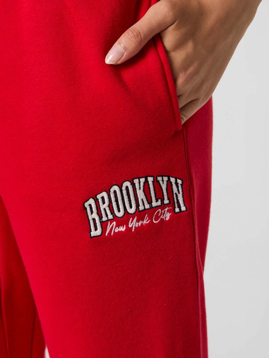 מכנסי פוטר עם הדפס