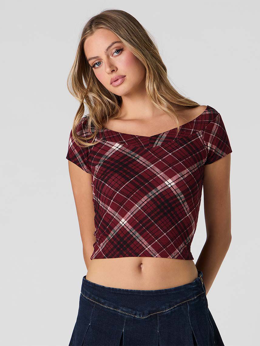 טי-שירט ריב צווארון V