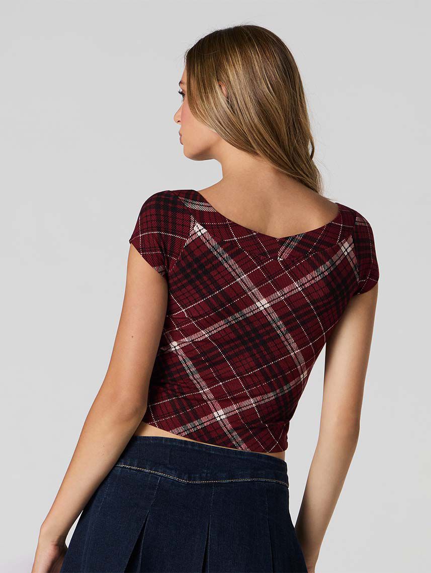 טי-שירט ריב צווארון V