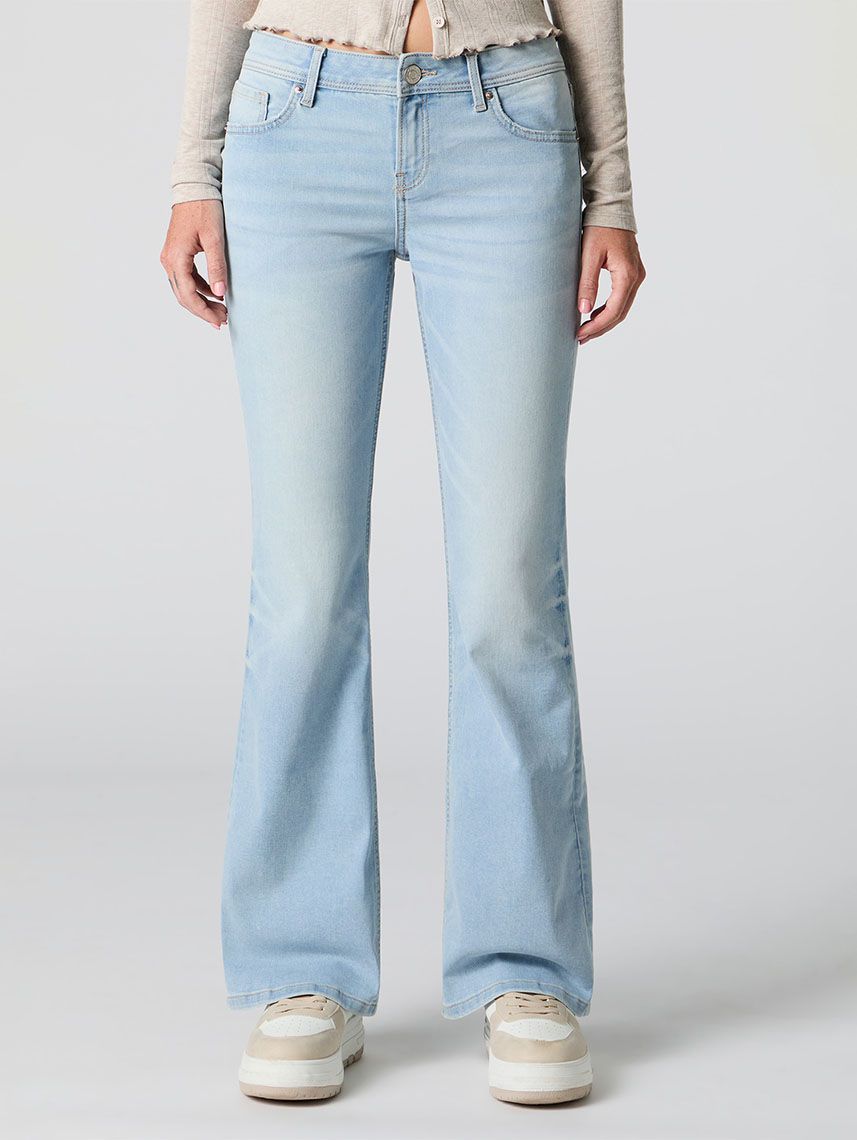 ג’ינס LOW RISE-BOOTCUT