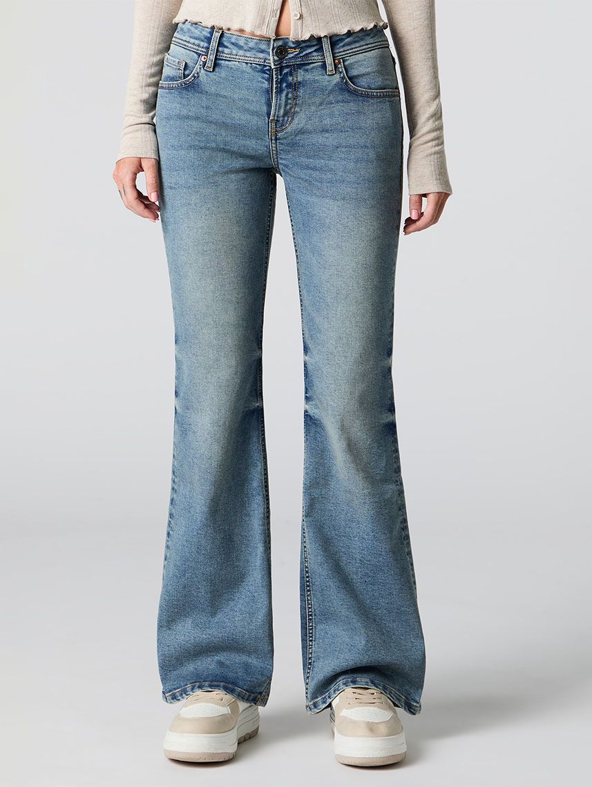 ג’ינס LOW RISE-BOOTCUT