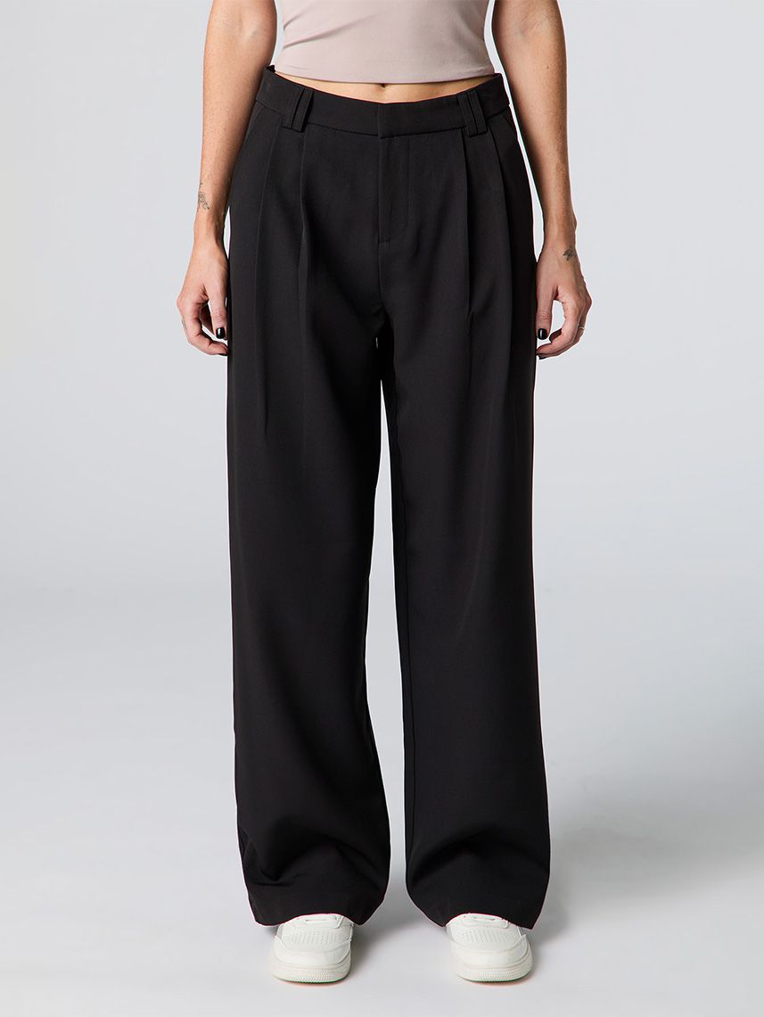 מכנסיים מחוייטים WIDE LEG