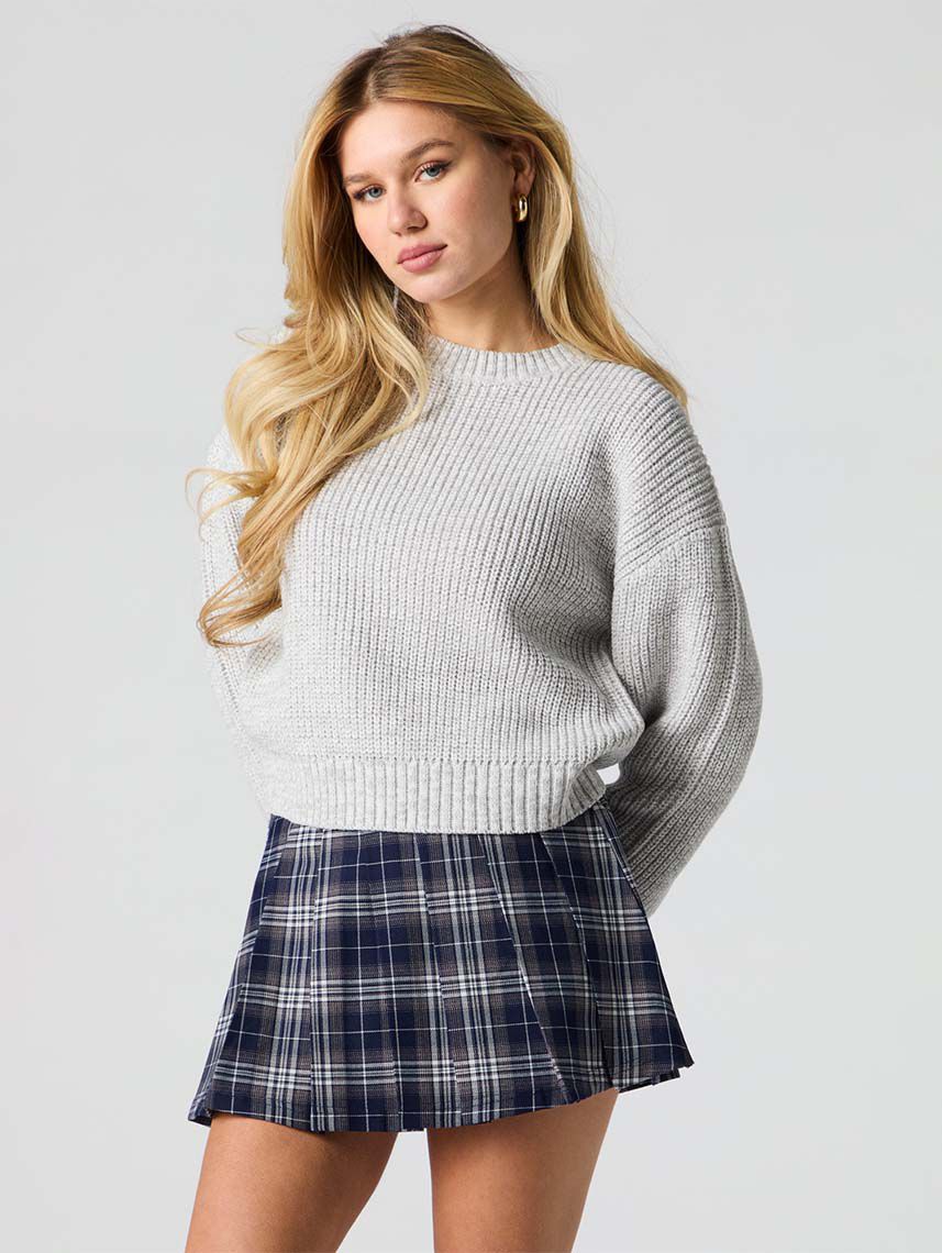 חצאית מיני קפלים