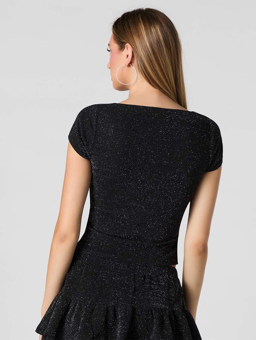 חולצה קצרה מנצנצת