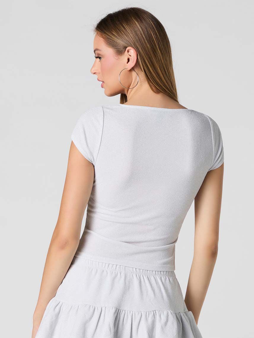 חולצה קצרה מנצנצת