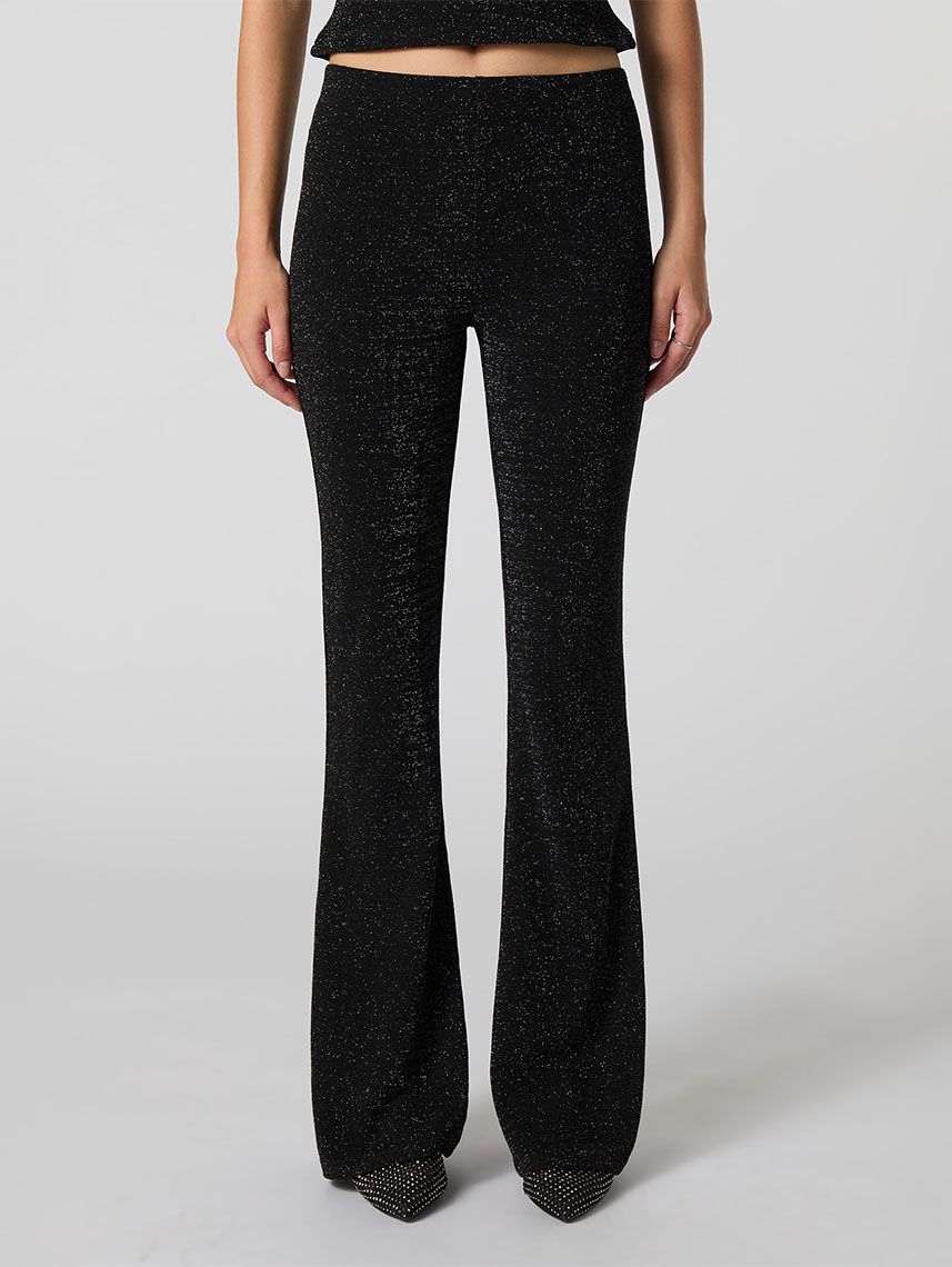 מכנסיים מתרחבים מנצנצים