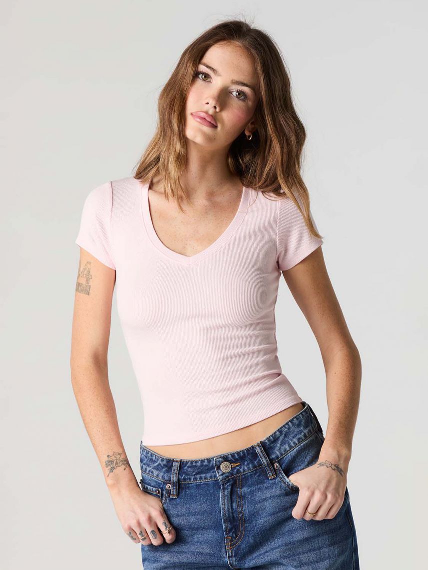 טי-שירט וי ריב