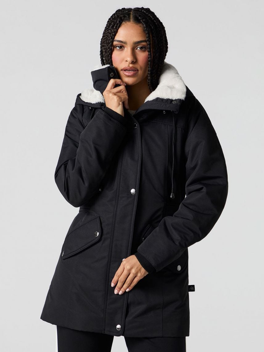 מעיל עם בטנה פרוותית