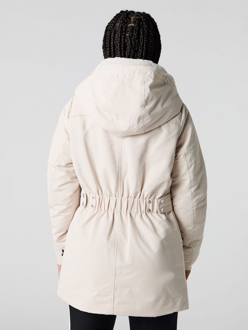 מעיל עם בטנה פרוותית