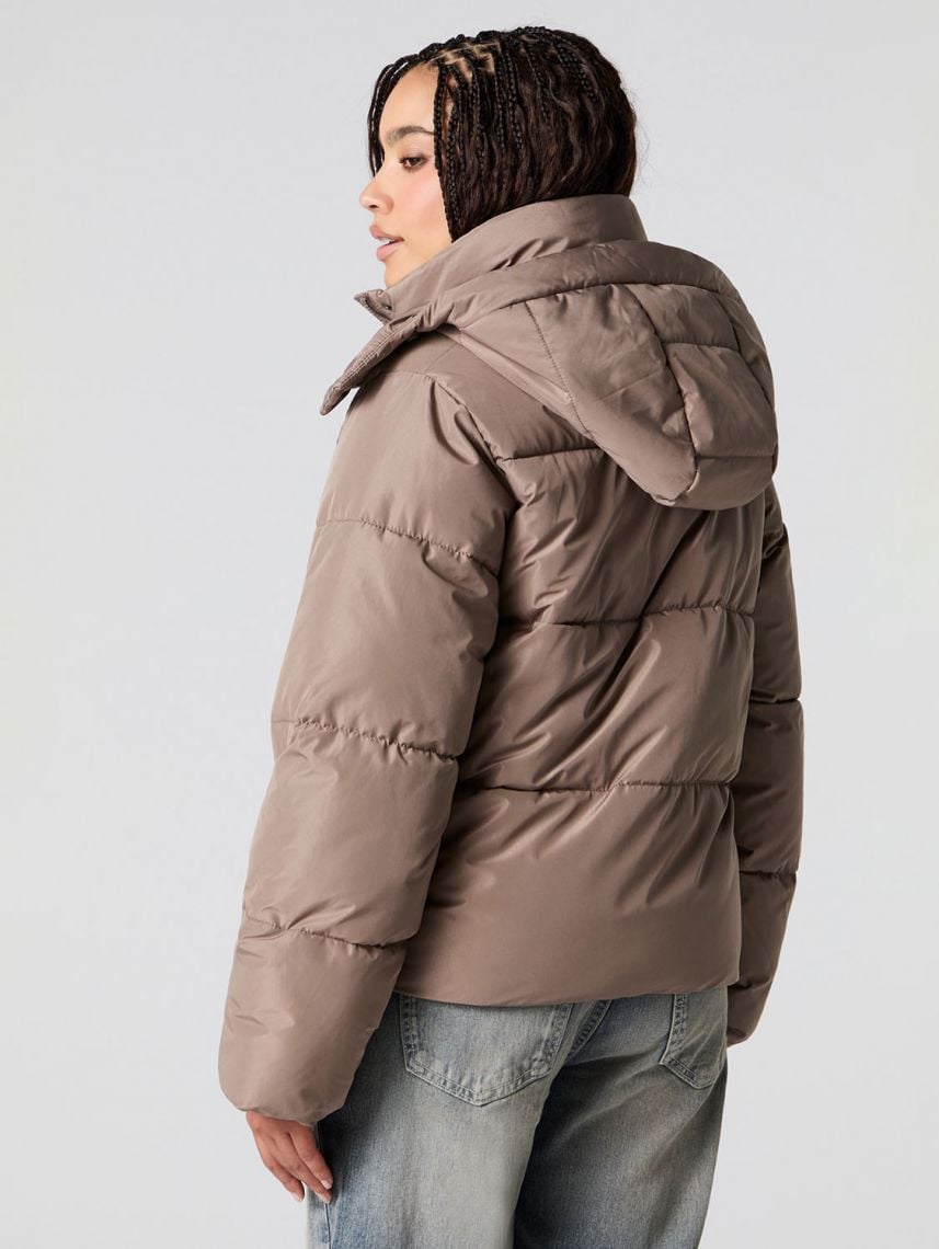 מעיל פוך עם כובע נשלף