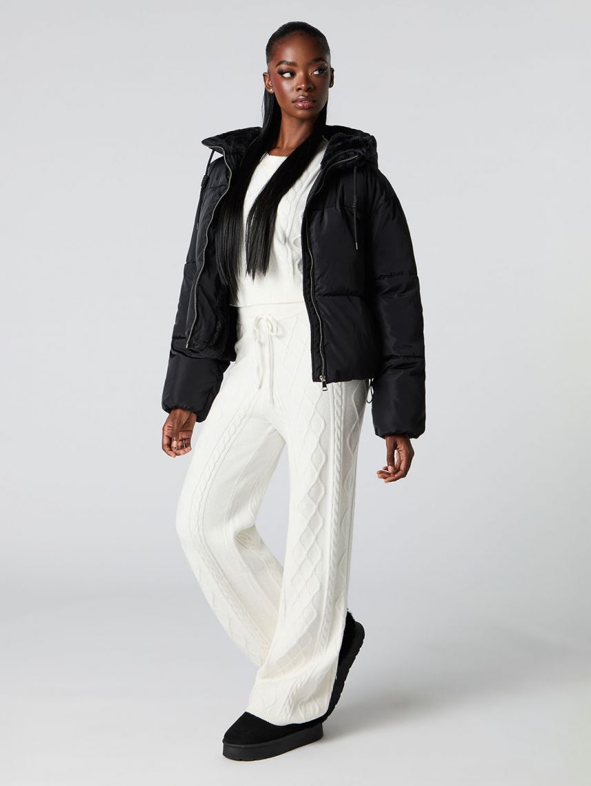 מעיל פוך עם בטנה פרוותית