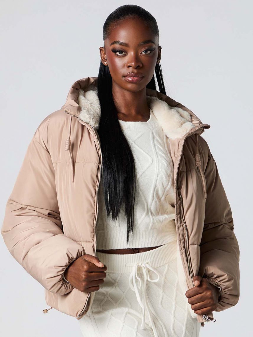 מעיל פוך עם בטנה פרוותית