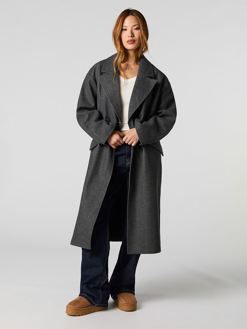 מעיל ארוך מחוייט