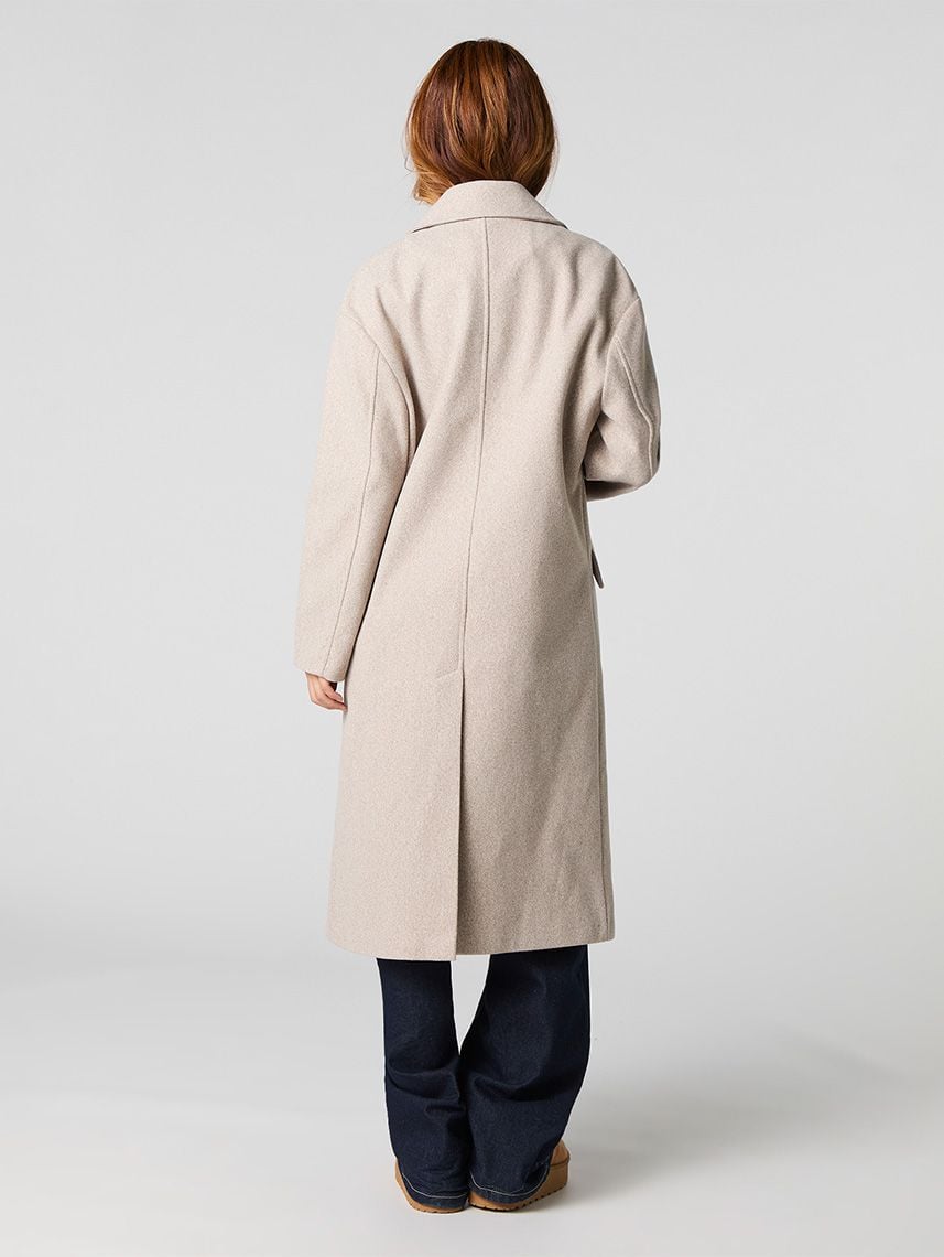 מעיל ארוך מחוייט