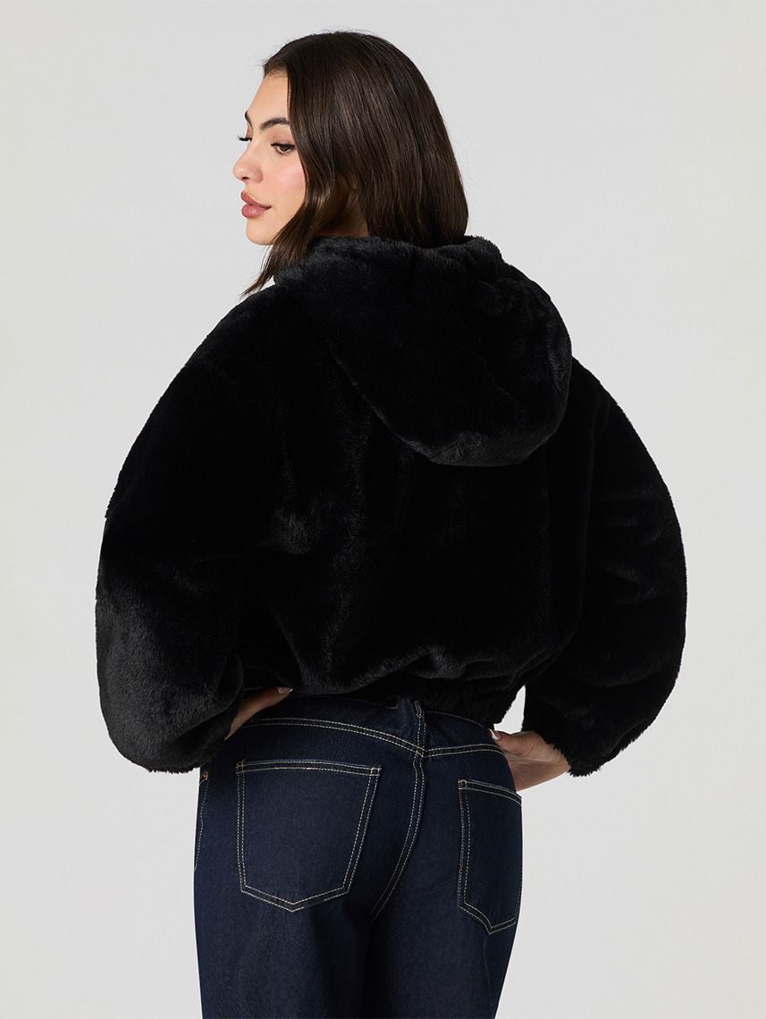 ג’קט בומבר פרוותי