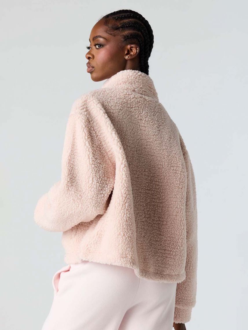 ג’קט פרוותי