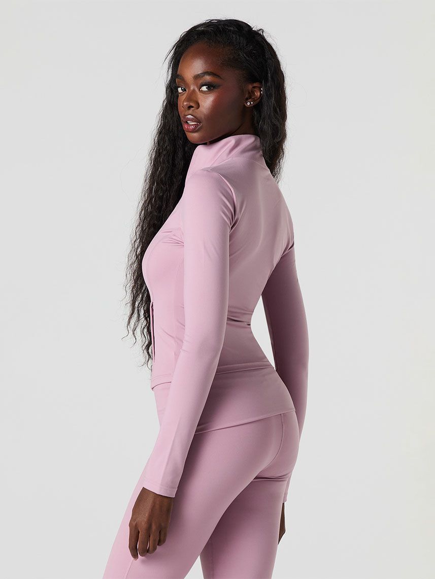 ג’קט אקטיב