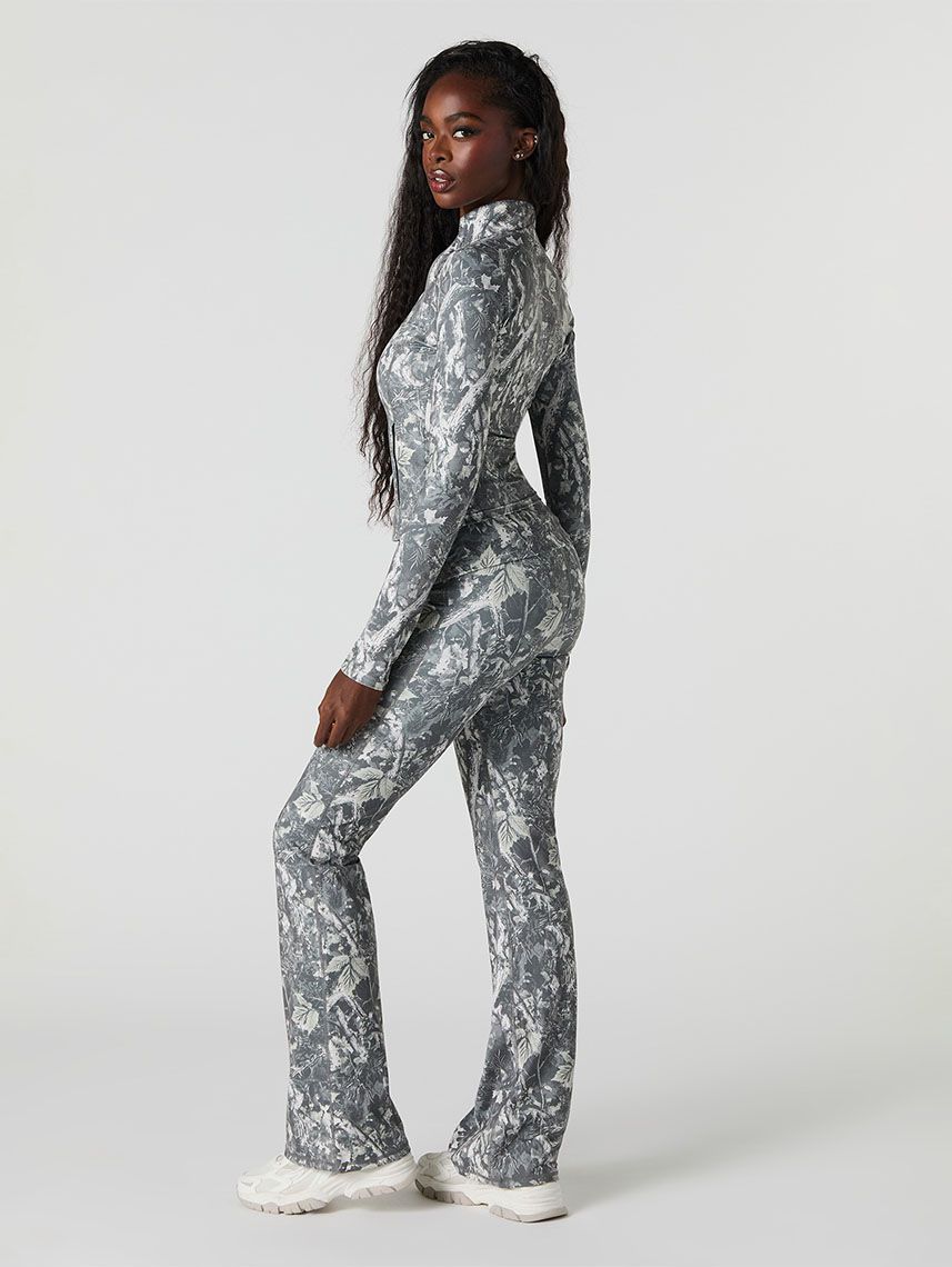 טייץ אקטיב מתרחב