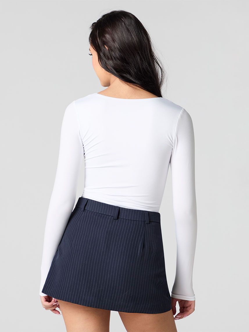 בגד גוף מפתח מרובע